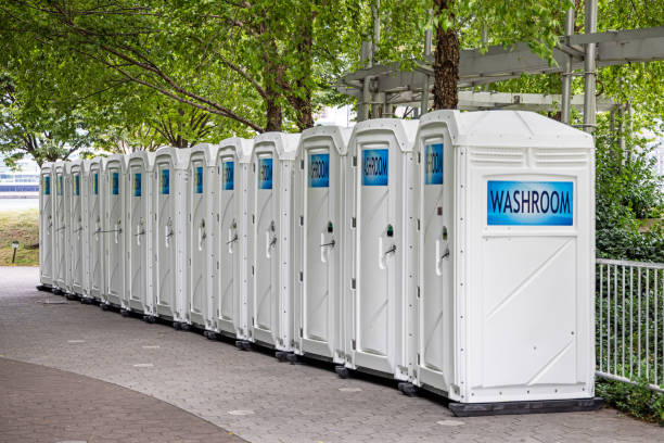 Best Affordable portable toilet rental  in North Industry, OH